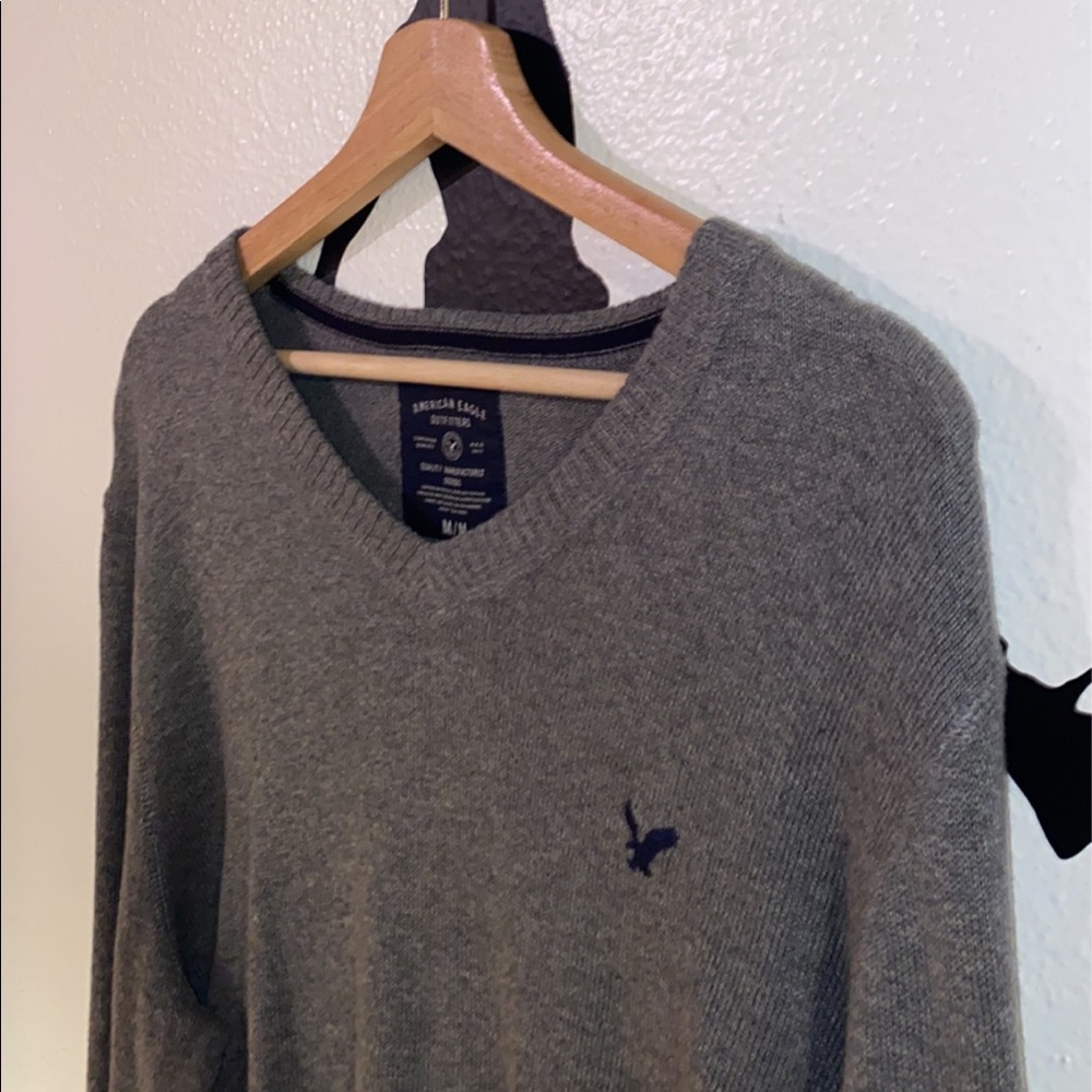 American Eagle sweater